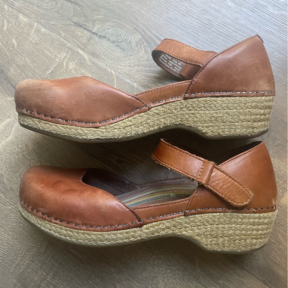 Dansko Brown Espadrilles - Picture 3 of 12